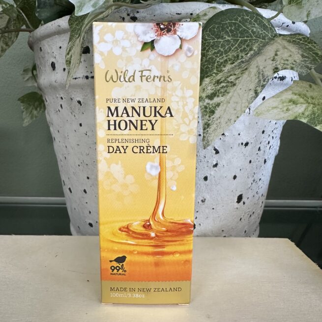 Wild Ferns Manuka Honey Replenishing Day Creme