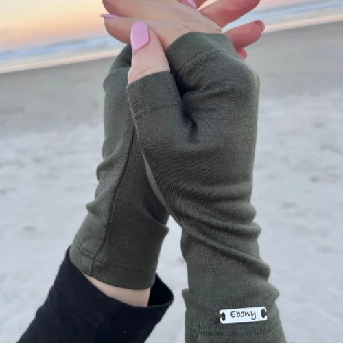 Ebony Merino Fingerless Gloves