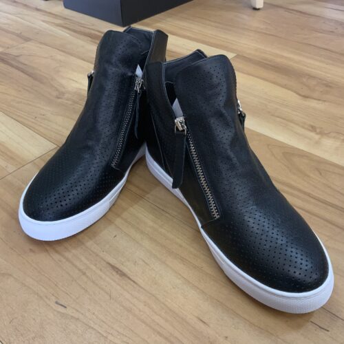 Hinako Biarritz Boots Black